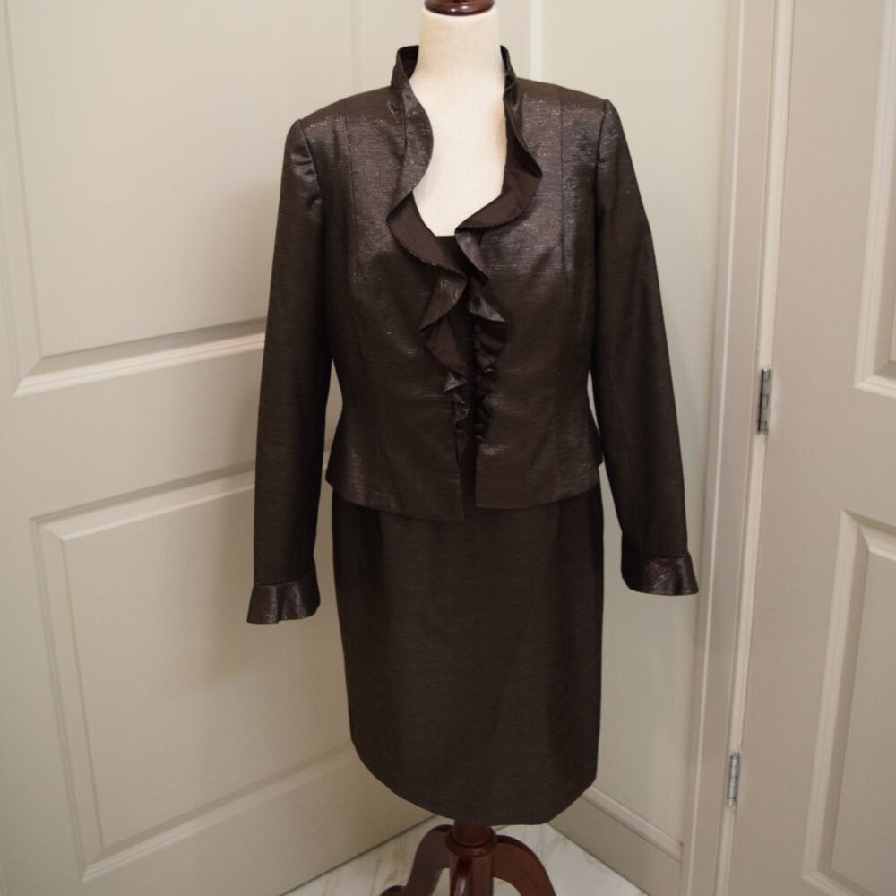 Carmen Marc Valvo - Brown Metallic Ruffled Evening Set - 12